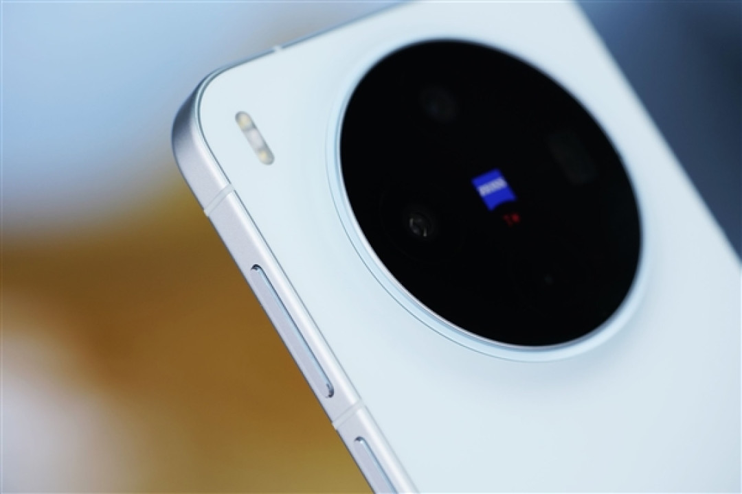 满血2亿灭霸主摄!vivo X300图赏