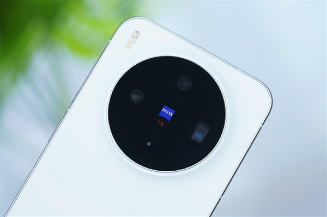 满血2亿灭霸主摄!vivo X300图赏