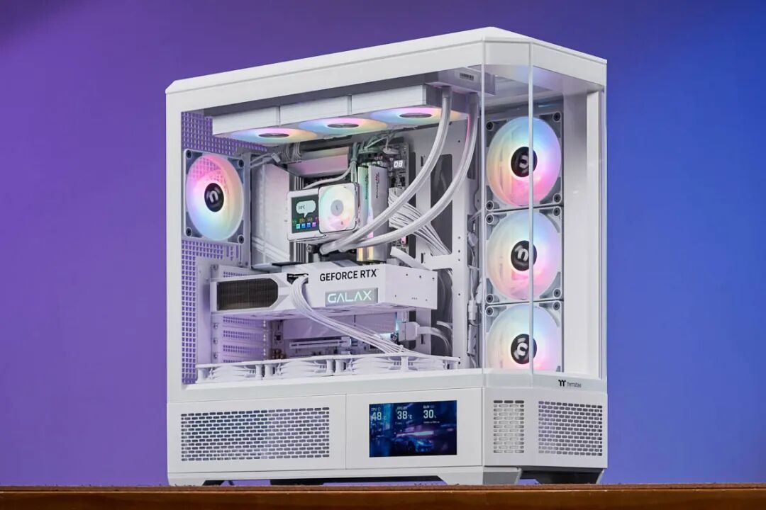 thermaltake光透view 600 tg机箱评测:高配硬件的改善型大"海景房"