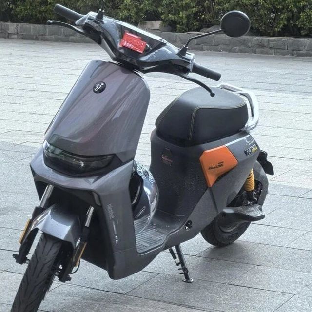 能跑100km的电动车，到底要多少钱？雅迪、九号、台铃告诉你答案