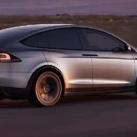 成本管控下的极致精简：“丐版”特斯拉的生产策略