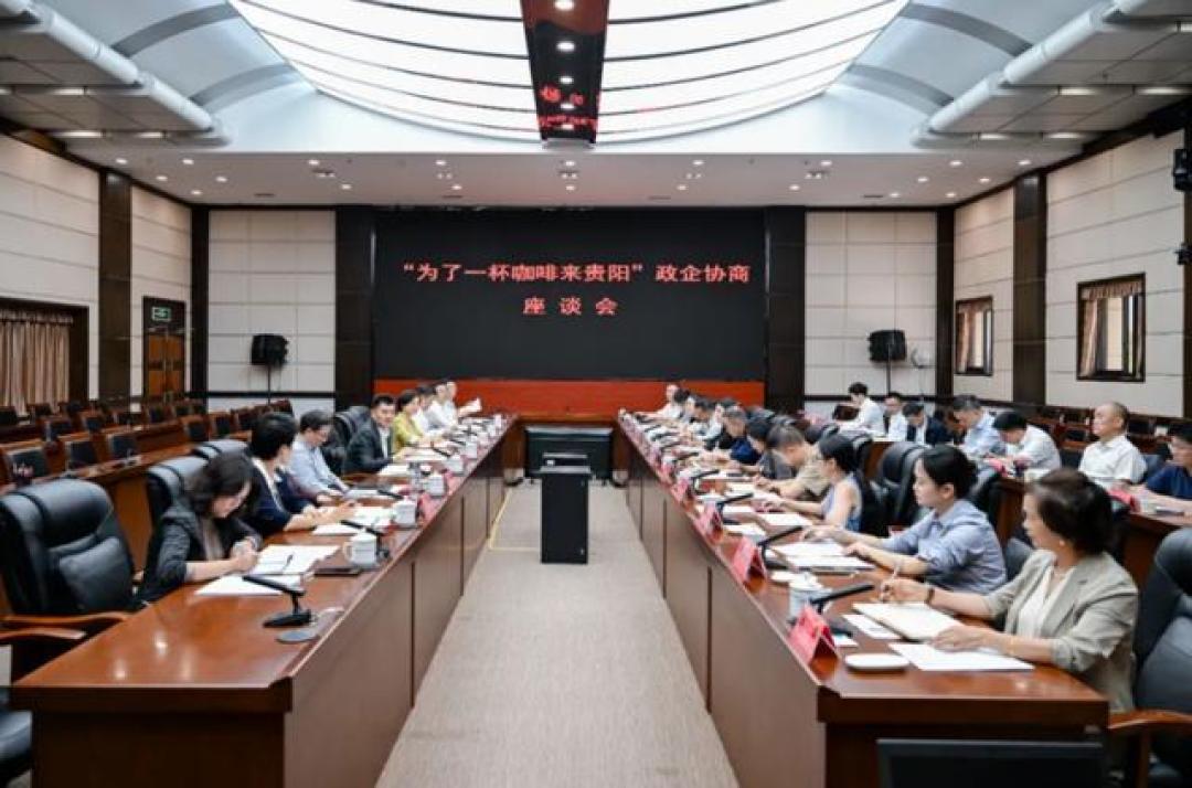 咖啡主理人祛魅战：撕掉伪仪式感，谁在用真温度重塑行业？