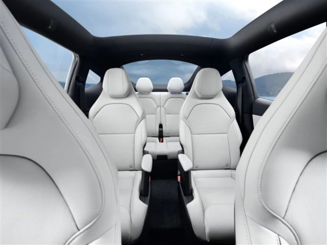 特斯拉Model Y L推新浅灰内饰 增六座布局售33.9万起