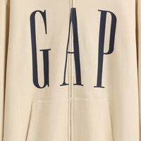 秋日出街刚需！Gap盖璞2025秋季logo印花抓绒连帽卫衣
