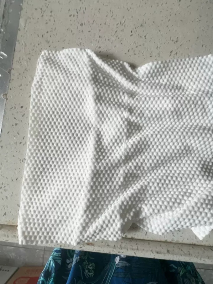 洁柔纸品湿巾