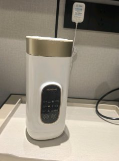 出差/旅行的必备神器   摩动便携式烧水壶/保温壶/恒温水杯