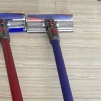 戴森V11 Fluffy吸尘器：把“保洁阿姨”请回家，头发猫毛全搞定