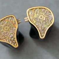 「 叙事风 」什么都不错的电竞 HiFi 旗舰耳塞｜ qdc Master