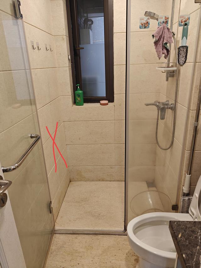 查漏报告:不是墙，是卫生间水平渗漏返上去的！
