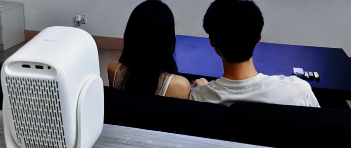 在电视和音响之间，憨憨选择了哈趣Q1 Pro