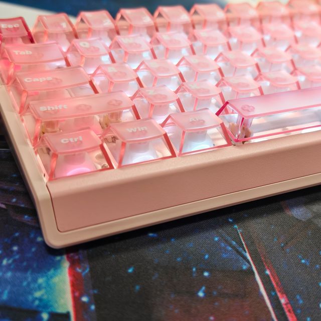 35g 轻轴 + 8K 轮询 + 六层填充！ATK 68 RX 键盘，需求全满足