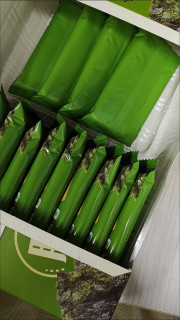 办公解馋神器：百草味薄脆饼干太上头