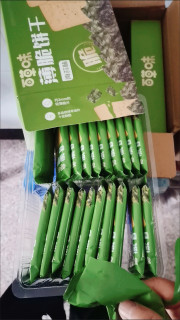 办公解馋神器：百草味薄脆饼干太上头