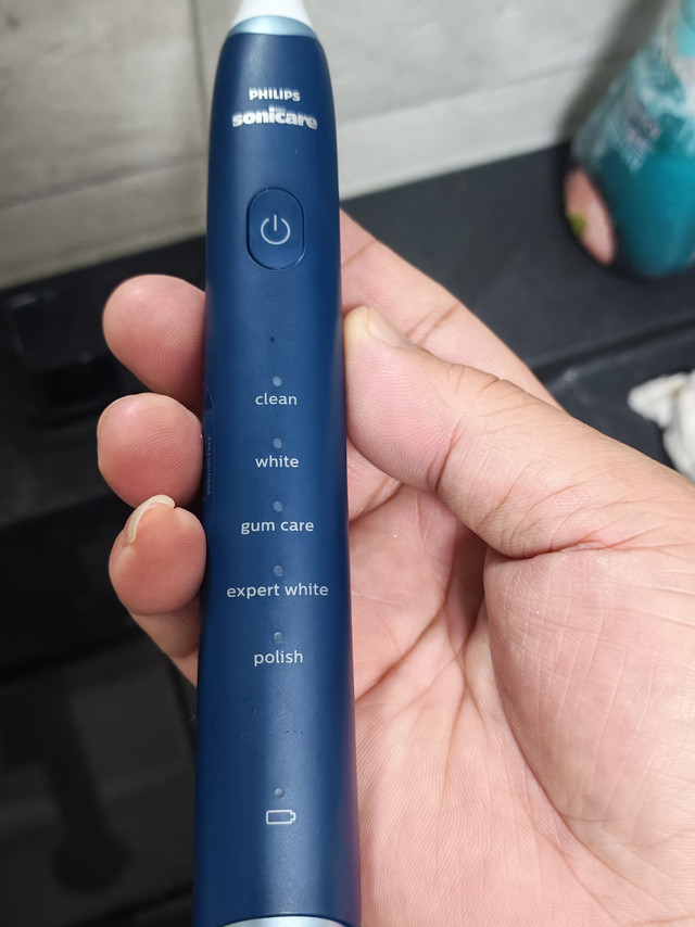 神奇的真除垢牙刷