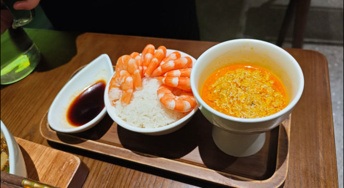 聚会餐饮