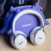 Bose×王鹤棣限定联名款头戴式耳机，戴上它成为焦点