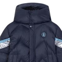 男宝过冬靠它！暇步士长款羽绒服，三防抗寒还耐造