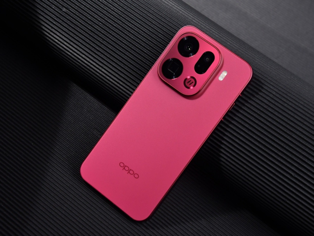 OPPO Find X9 Pro全面评测:Ultra级影像,哈苏画质新王