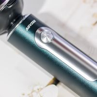 未野MAX剃须刀测评，23000转/分剃净胡须，舒适高效无刺激