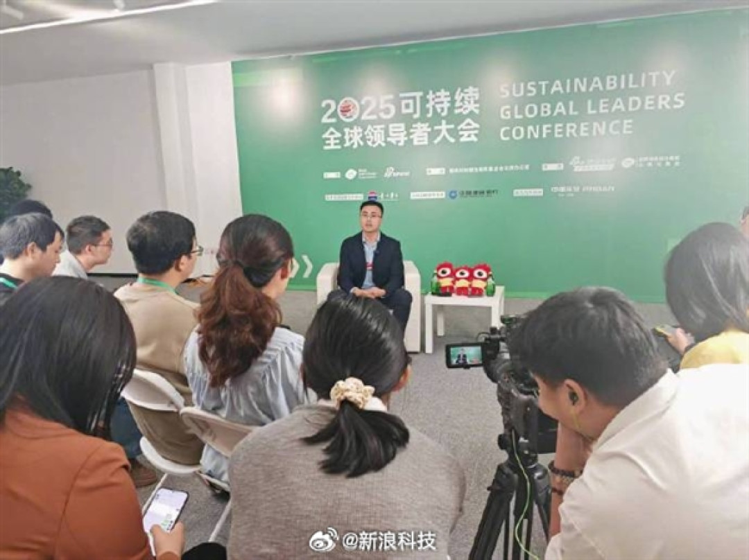 智元机器人高管:我们是全球人形机器人出货最大企业 比马斯克的都大
