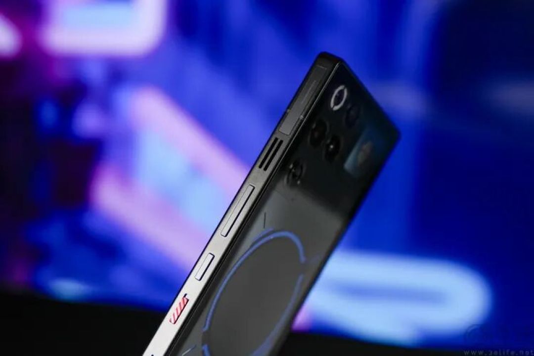 风水双冷、性能新巅峰:红魔游戏手机11 PRO+专项测试