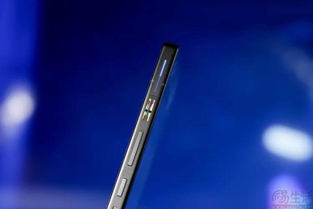 风水双冷、性能新巅峰:红魔游戏手机11 PRO+专项测试