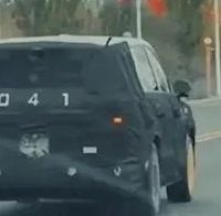 小米第三款车，会是YU9吗？会是增程车吗？
