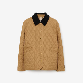 Burberry 驼色黄金甲封神！巴恩风外套焊在身上的秋冬顶配✨