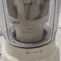 轻音·细腻·高颜值：美的多功能榨汁料理机真香测评！