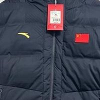通勤路上的时尚保暖术：羽绒服、毛呢大衣的选择与搭配方法