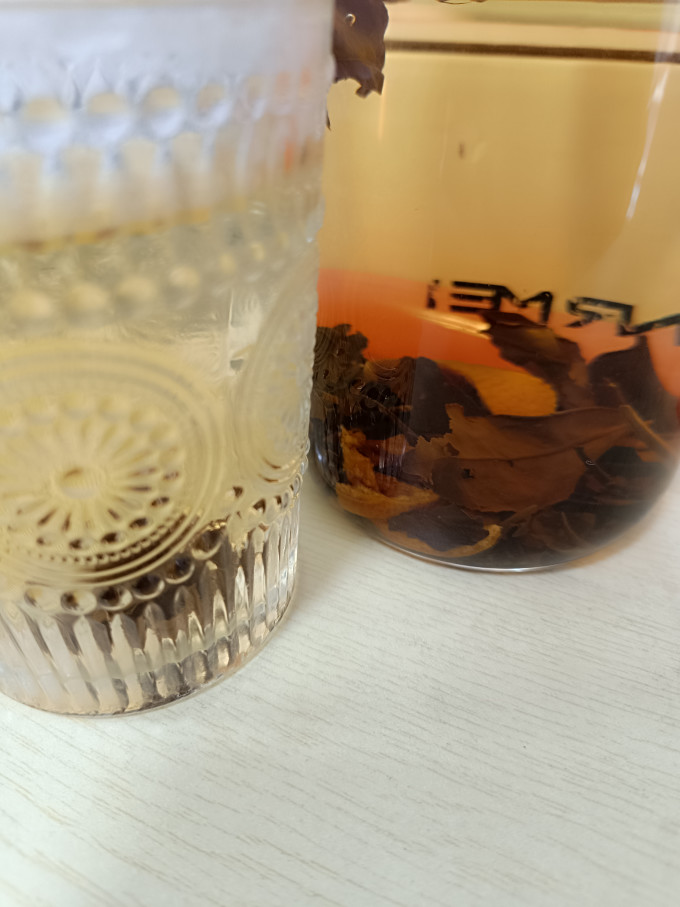 品品香白茶