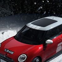 电动MINI JCW蒙特卡洛60周年限量版发布，售24.68万元