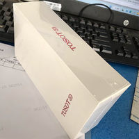 格力员工晒公司发的福利手机，但是2021年的“魅族18X”