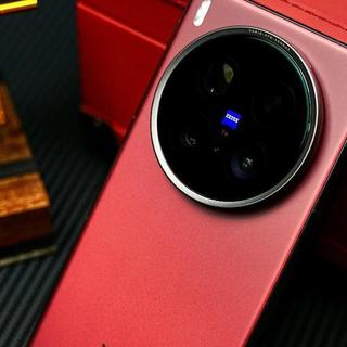等等党赢麻！vivo影像旗舰降价：105倍变焦+6000mAh，性价比拉满