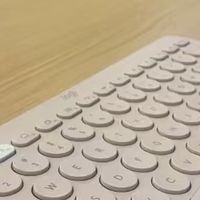 罗技K380键盘：粉色与实用兼备