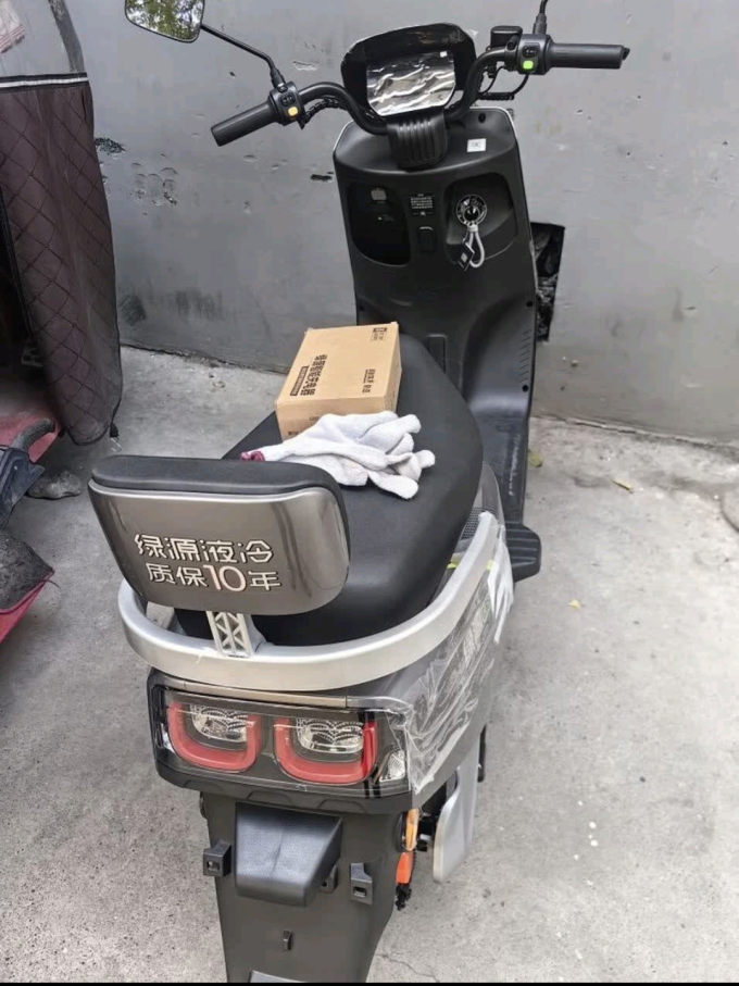 绿源电动车整车