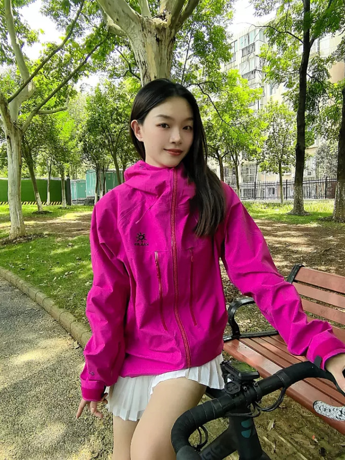 凯乐石冲锋衣