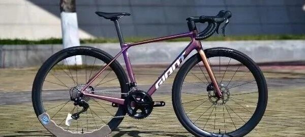 捷安特TCR Adv Pro2 ，全能竞速王者