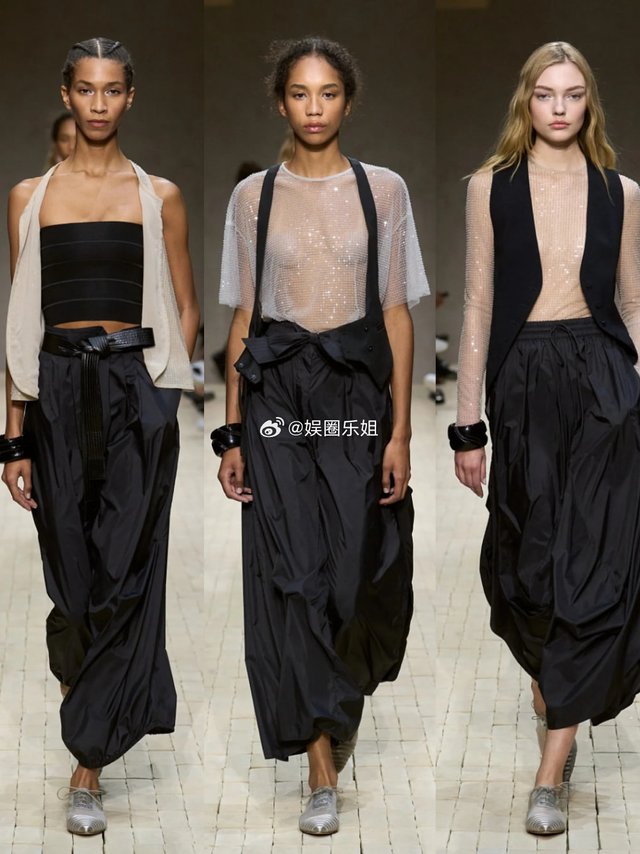 #时装周##米兰时装周# 【Emporio Armani Spring 2026】阿玛尼的最终告别，2026春夏「归途」大秀，Giorgio Armani先生在他最标志性的Armani/Teatro，