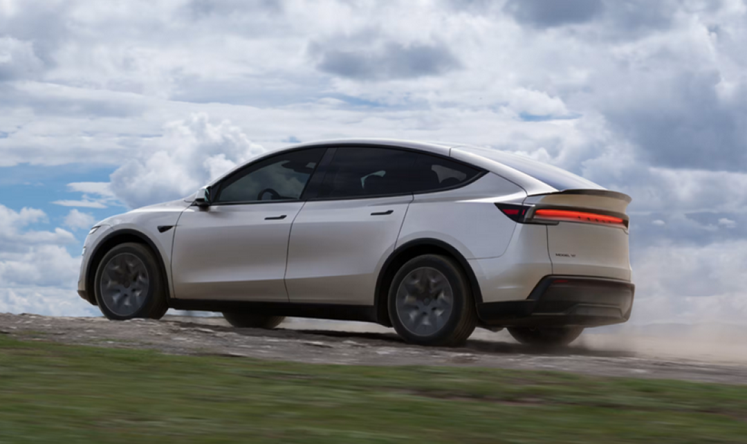 特斯拉Model Y L交付破万,9月销量跻身中大型纯电SUV前四