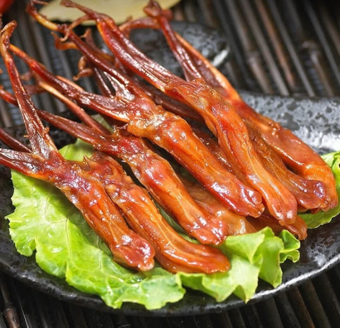 藤桥牌鸡鸭零食