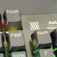 “键”入人心：狼蛛S500机械键盘众测报告