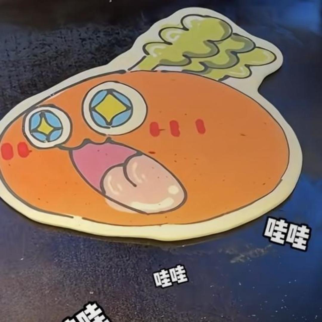95后美术生把煎饼摊玩成移动美术馆：从调色盘到鏊子的就业破圈战
