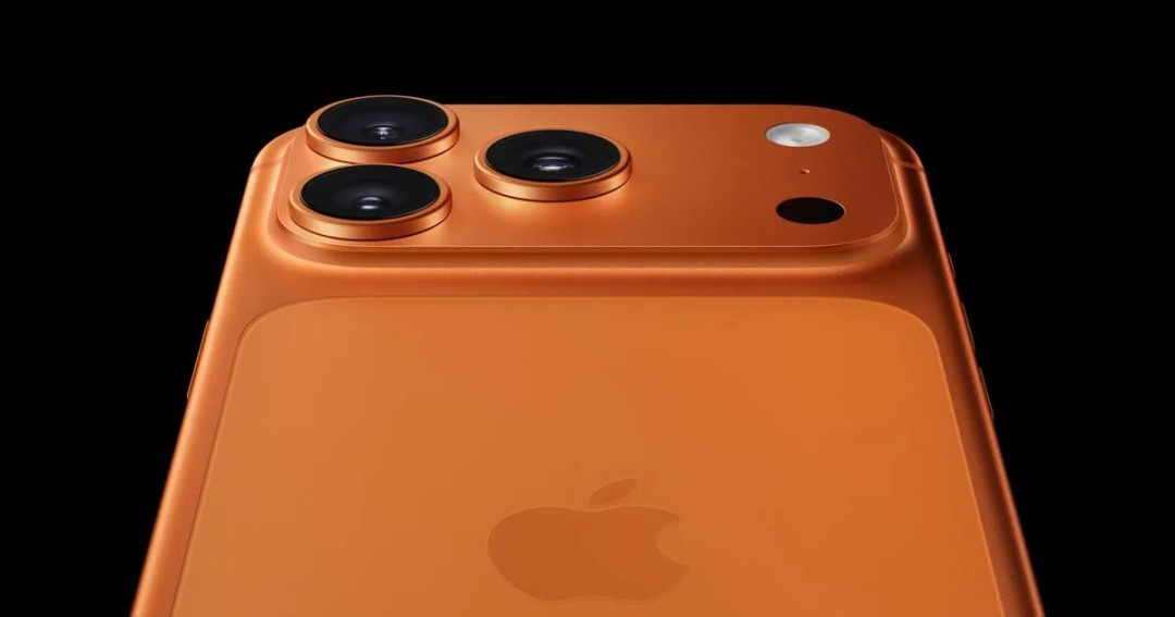 iPhone 17 Pro现褪色门:宇宙橙深蓝配色曝变色问题