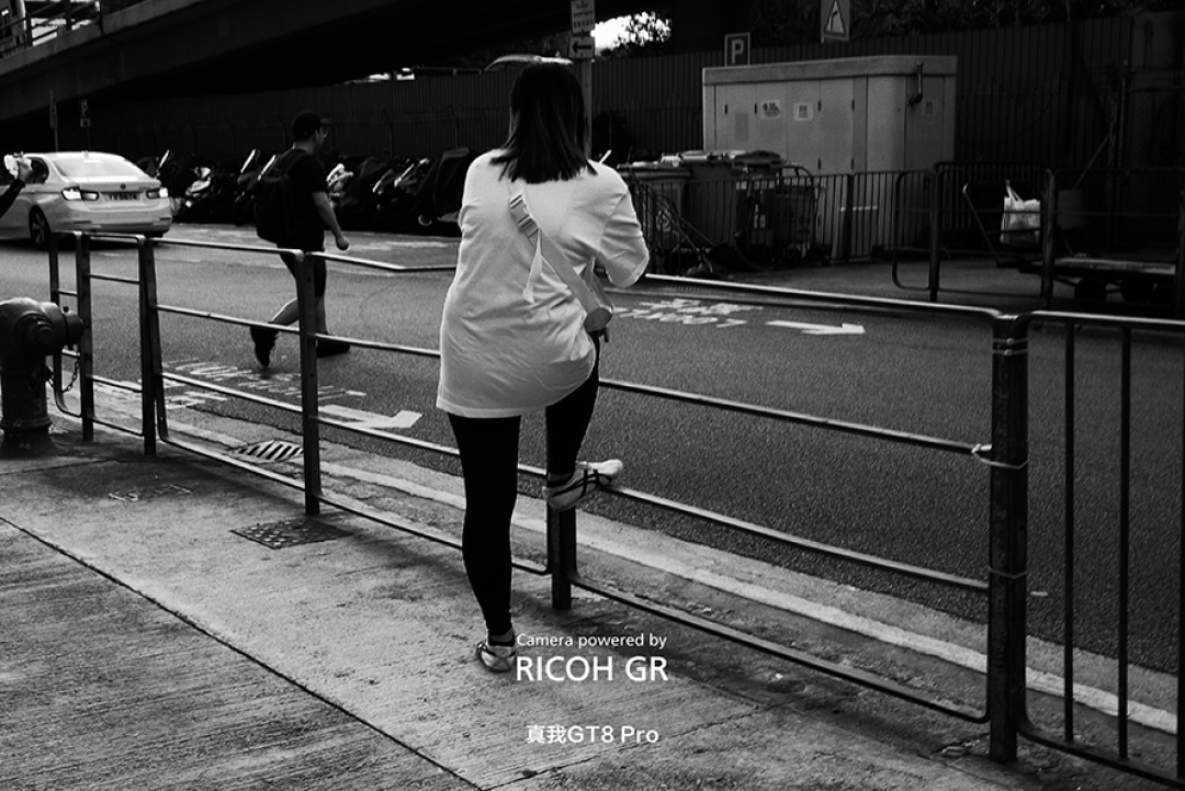真我GT8 Pro新机上手:手机?不,是理光GR