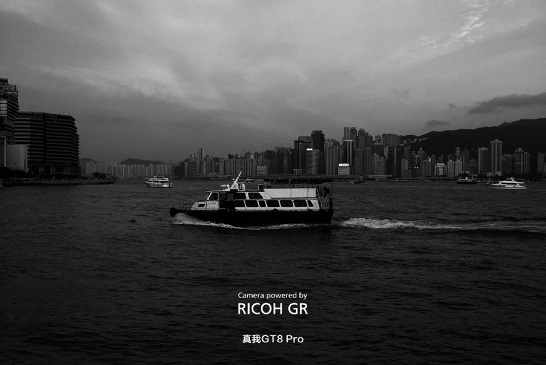 真我GT8 Pro新机上手:手机?不,是理光GR