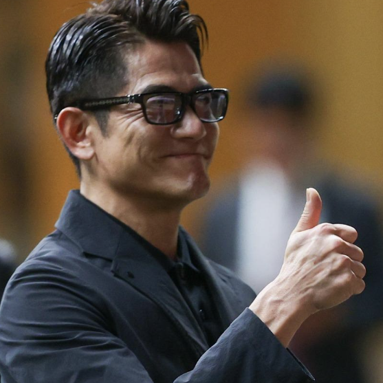 60岁郭富城再当爹！这回终于得偿所愿？这老爸从年轻一直很会穿！