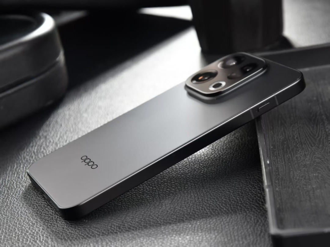 出游不用背相机,OPPO Find X9 Pro为何有此底气?