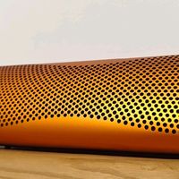 KEF Muo橙月蓝牙音响：颜值与音质兼备