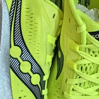 Saucony啡速4：男款缓震跑鞋